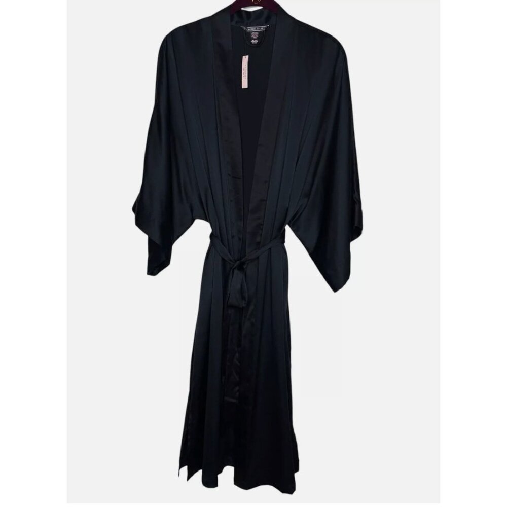 Victoria's Secret 3 Piece Set Black Wrap Robe Size M/L Shorts Pajama Set Size S - Picture 2 of 7